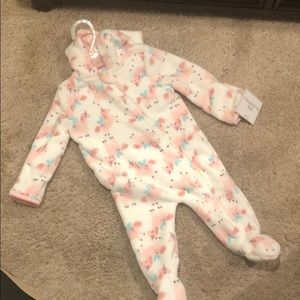 Baby bodysuit